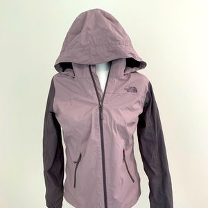 Women’s North Face jacket